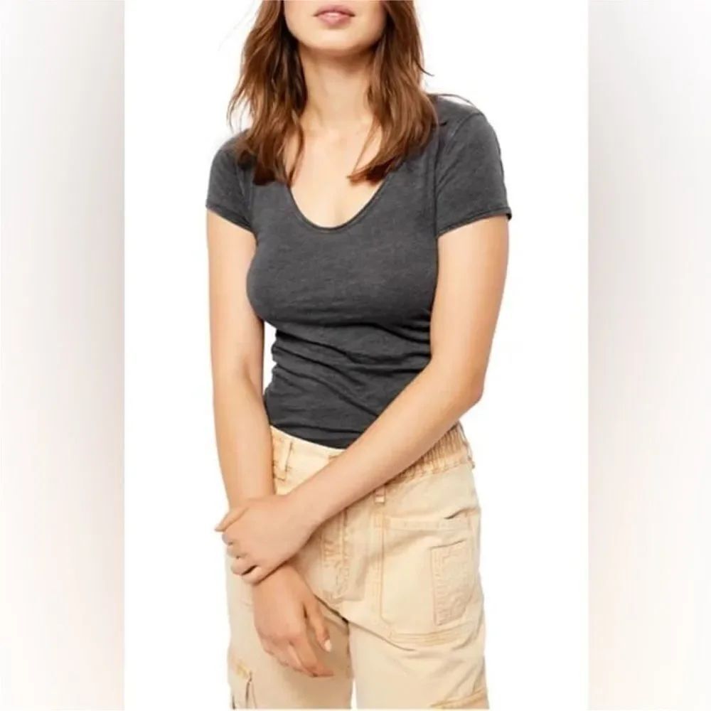 Free People NWT Sonnet Short Sleeve Top in Gray Size Small